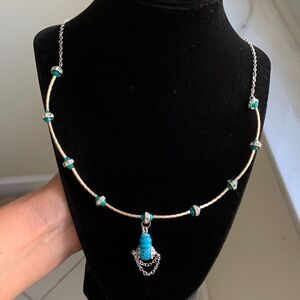Elegant Turquoise and crystal Silver tone Necklace around 20inches NWOT